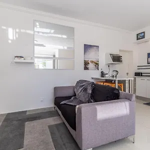 greenways-drive-apartment.hotels-capetown.com/